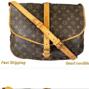 Good condition, bought from another posher